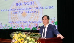 Đồng chí Phan Xuân Thủy, Phó Trưởng Ban Tuyên giáo Trung ương phát biểu chỉ đạo tại Hội nghị