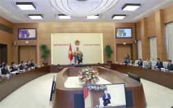 Chủ tịch Quốc hội gặp mặt các Trưởng cơ quan đại diện Việt Nam ở nước ngoài trước khi lên đường nhận nhiệm vụ.