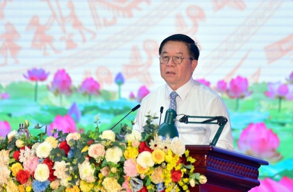 Đồng chí Nguyễn Trọng Nghĩa phát biểu chỉ đạo tại cuộc gặp mặt