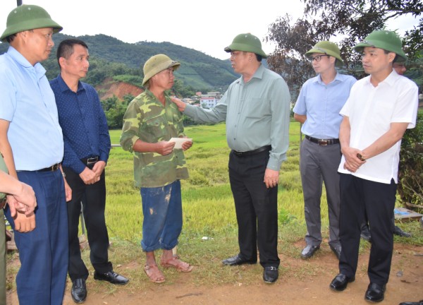 Bí thư Tỉnh ủy Trần Hồng Minh kiểm tra công tác khắc phục hậu quả thiên tai tại huyện Bảo Lạc