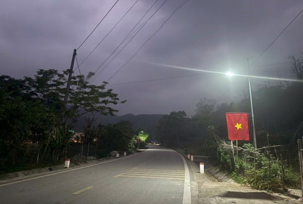 Hỗ trợ công trình ‘Thắp sáng đường quê” năm 2025 tại xã Trường Hà, huyện Hà Quảng