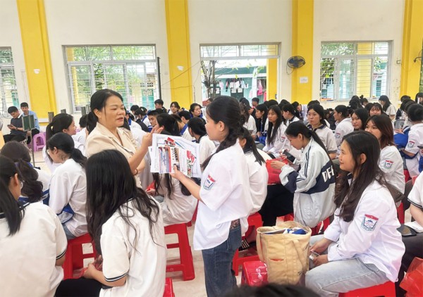 “Chìa khóa” giúp đồng bào dân tộc thiểu số thoát nghèo