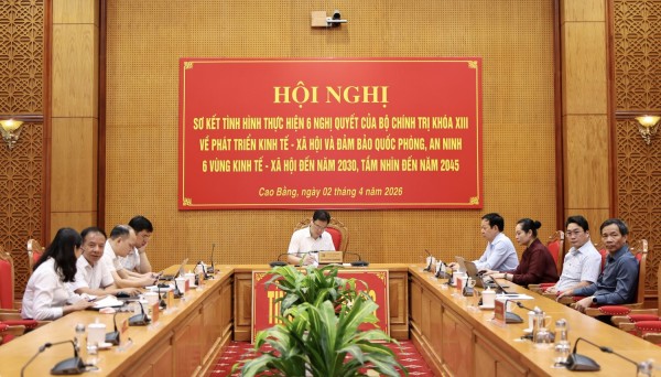 Sơ kết thực hiện 6 nghị quyết của Bộ Chính trị về phát triển kinh tế - xã hội