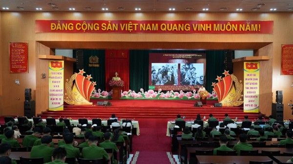 Sôi nổi Hội thi báo cáo viên, tuyên truyền viên giỏi trong Đảng bộ Công an tỉnh