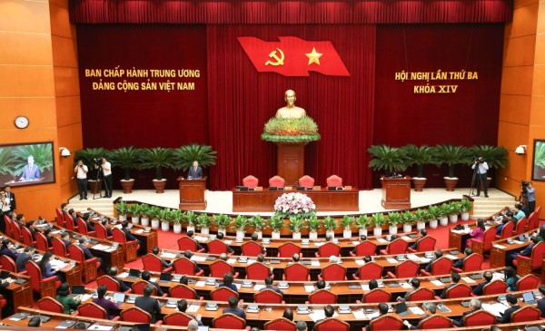 Bế mạc Hội nghị lần thứ ba Ban Chấp hành Trung ương Đảng khóa XIV