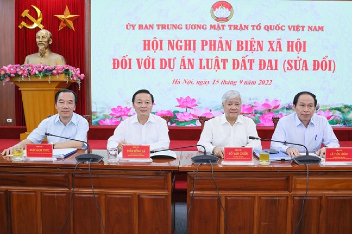 UBTƯ MTTQ Việt Nam tổ chức Hội nghị trực tuyến phản biện xã hội đối với Dự án Luật Đất đai (sửa đổi) tháng 9/2022.