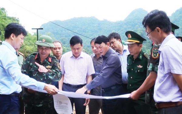Phó Bí thư Tỉnh ủy, Chủ tịch UBND tỉnh Hoàng Xuân Ánh kiểm tra công tác diễn tập năm 2023 tại huyện Quảng Hòa