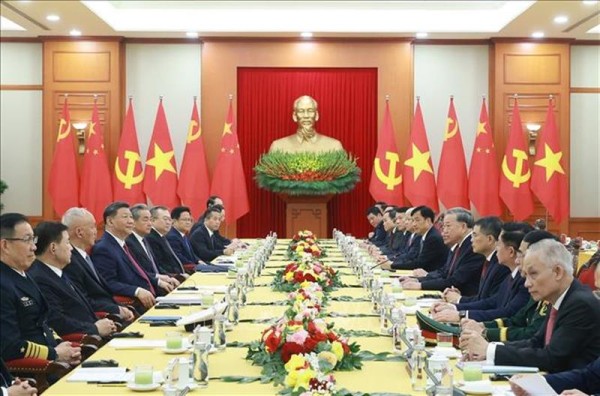Tổng Bí thư Tô Lâm hội đàm với Tổng Bí thư, Chủ tịch nước Trung Quốc Tập Cận Bình. (Ảnh: Thống Nhất/TTXVN).