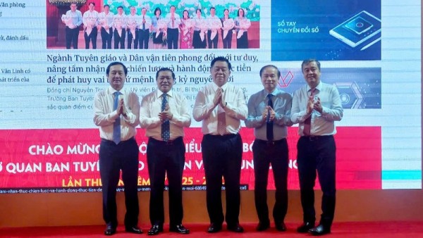 Khai trương Hệ thống thông tin Tuyên giáo và Dân vận