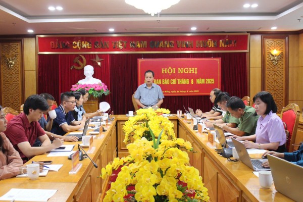 Hội nghị giao ban báo chí tháng 8/2025