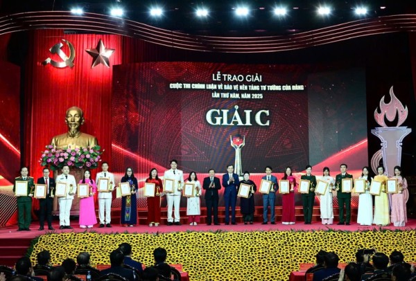 Trao giải Cuộc thi chính luận bảo vệ nền tảng tư tưởng của Đảng lần thứ 5, năm 2025
