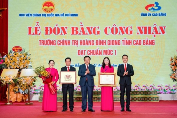 Trường Chính trị Hoàng Đình Giong đẩy mạnh triển khai phong trào thi đua văn hóa công sở, lan tỏa giá trị đạo đức công vụ, văn hóa Đảng và tinh thần phục vụ Nhân dân