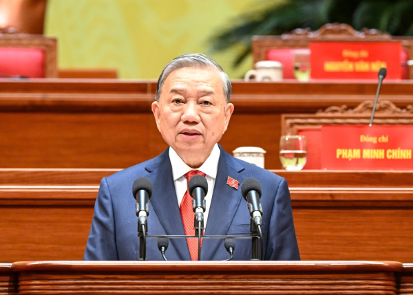 Bài viết "VỮNG BƯỚC DƯỚI CỜ ĐẢNG" của Tổng Bí thư Tô Lâm