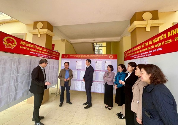 Đoàn kiểm tra số 16 - Uỷ ban bầu cử tỉnh kiểm tra công tác chuẩn bị bầu cử tại các xã Tam Kim, Nguyên Bình và Minh Tâm