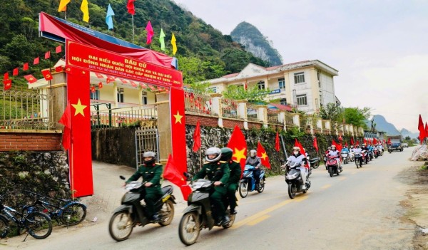 Công tác tuyên giáo và dân vận góp phần quan trọng vào thành công cuộc bầu cử tại tỉnh Cao Bằng