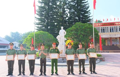 Phát huy truyền thống 80 năm vẻ vang, lực lượng an ninh nhân dân Cao Bằng đẩy mạnh học tập và làm theo Bác