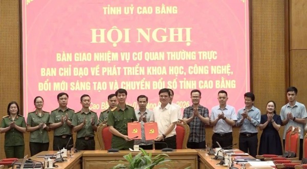 Phó Bí thư Thường trực Tỉnh ủy Bế Thanh Tịnh: Theo dõi đến cùng từng nhiệm vụ, thời hạn và sản phẩm