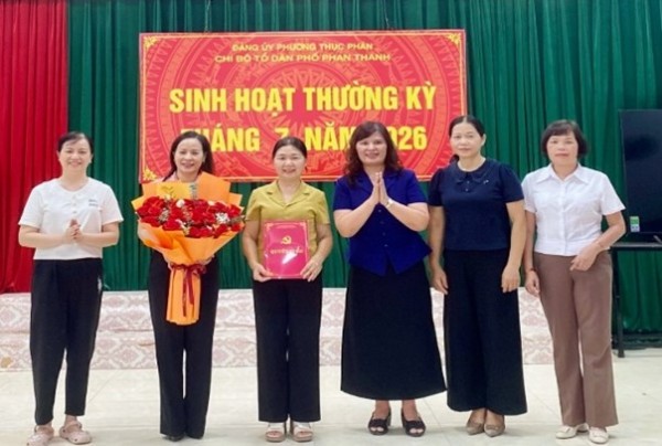 Picture1 P  Thuc Phan