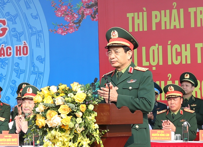 Đại tướng Phan Văn Giang phát động "Tết trồng cây đời đời nhớ ơn Bác Hồ" trong toàn quân