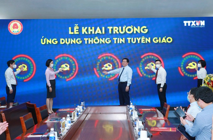 Ban Tuyên giáo Trung ương tổ chức lễ khai trương ứng dụng thông tin tuyên giáo và ra mắt hình thức mới 3 bản tin.