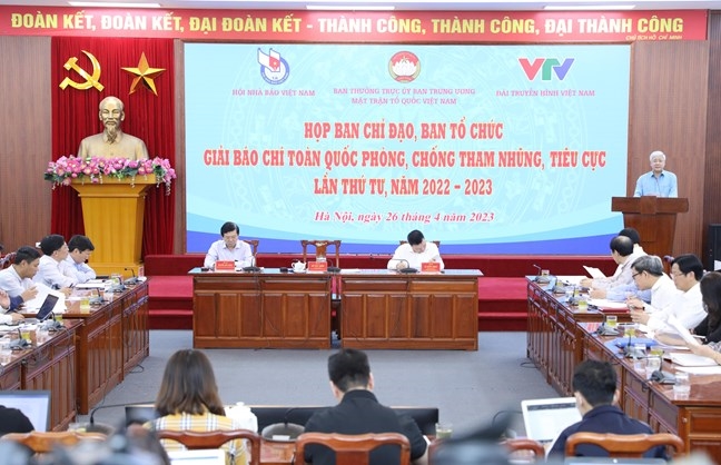 Quang cảnh cuộc họp.