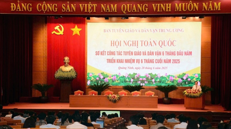 Hội nghị sơ kết công tác tuyên giáo và dân vận 6 tháng đầu năm 2025. (Ảnh: NGUYÊN ANH).