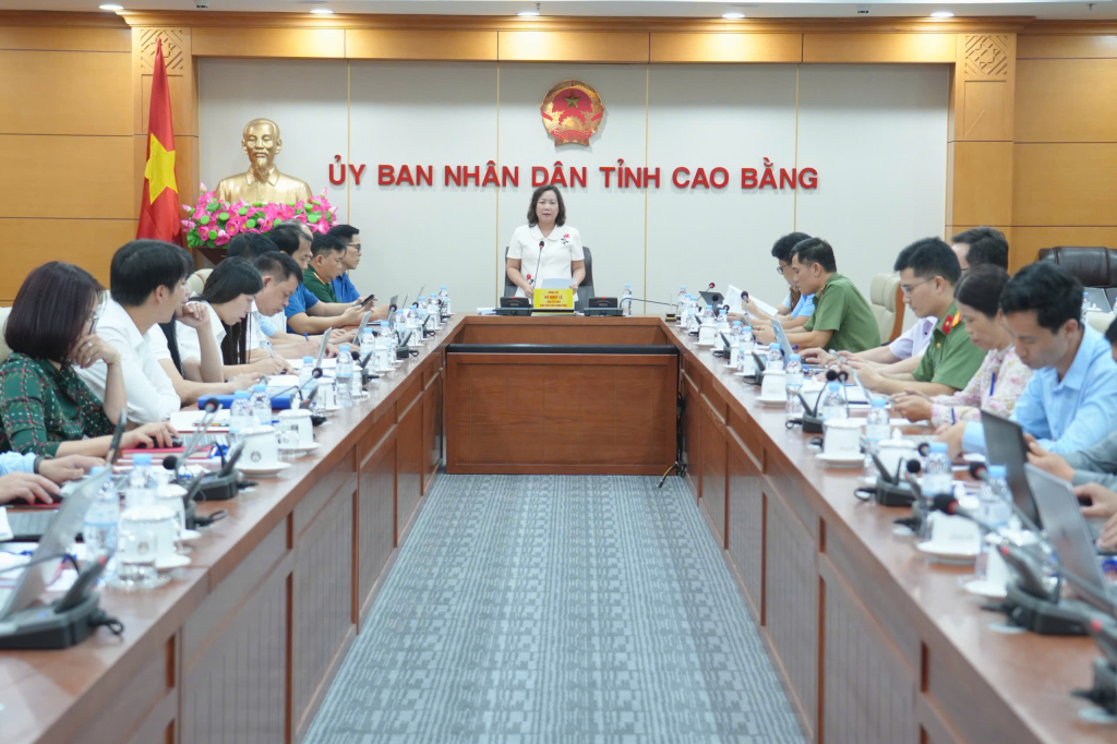 Ban Chỉ đạo tỉnh họp triển khai công tác chuẩn bị các kỳ thi.
